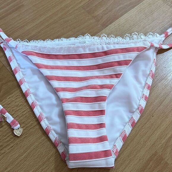 WILDFOX  bikini bottoms - Picture 2 of 7